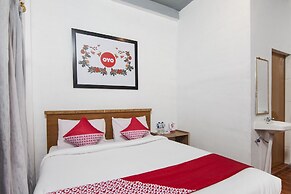 OYO 581 Serdika Pavilion