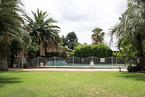 Gemstone Guest House