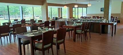 MWC Club by Downtown