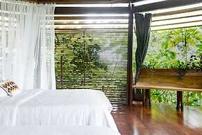 La Loma Jungle Lodge
