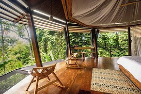 La Loma Jungle Lodge