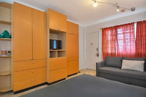 Amazing Apartment,hallandale Beach, Walk to Ocean!