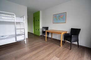 Nyon Hostel