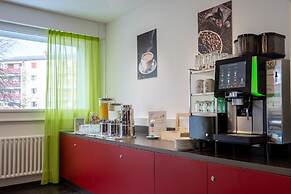 Nyon Hostel