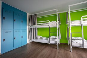 Nyon Hostel