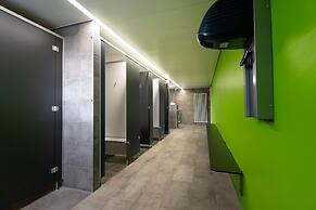 Nyon Hostel