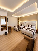 The Peraport Hotel