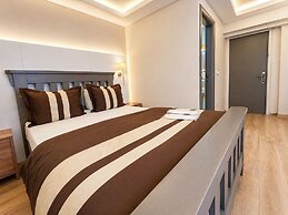 The Peraport Hotel