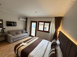 The Peraport Hotel