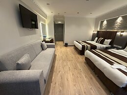 The Peraport Hotel