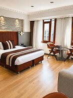 The Peraport Hotel