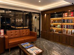 The Peraport Hotel