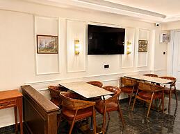 The Peraport Hotel