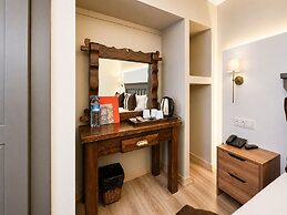The Peraport Hotel