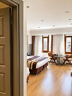 The Peraport Hotel