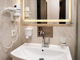 The Peraport Hotel