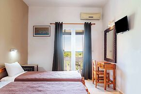 Pink House Socrates