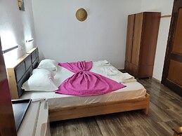 Evelina Pension