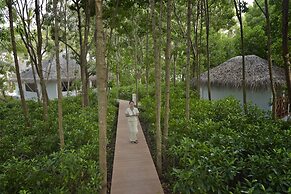 Dreamland Unique Sea and Lake Resort Spa