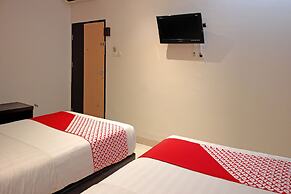 OYO 1009 Hotel Bumi Malaya