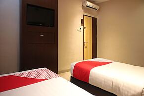 OYO 1009 Hotel Bumi Malaya