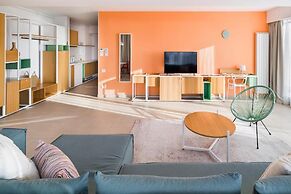 RIVA Mamaia Aparthotel