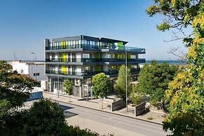 RIVA Mamaia Aparthotel