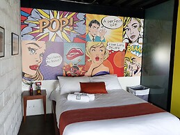 Cozy Loft with Balcony