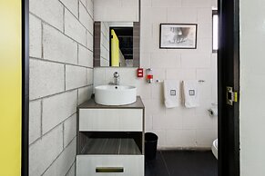 Cozy Loft with Balcony