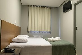 Hotel Central De Lins