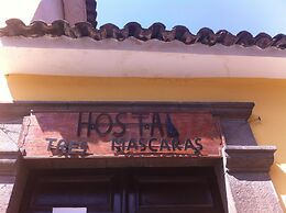 Hostal Tres Mascaras