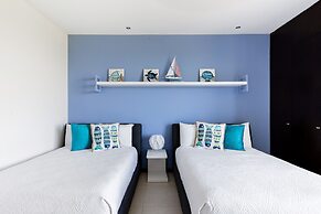 Beautiful Beachfront Apartments