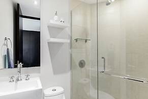 Beautiful Beachfront Apartments