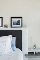 Beautiful Beachfront Apartments