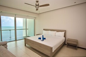 Beautiful Beachfront Apartments