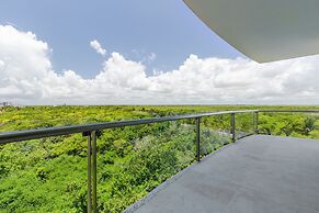 Beautiful Beachfront Apartments