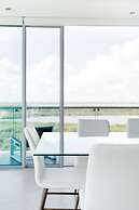 Beautiful Beachfront Apartments