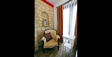 Alacati Albatross Hotel