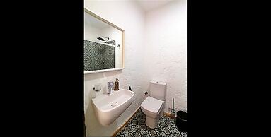 Alacati Albatross Hotel