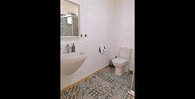 Alacati Albatross Hotel