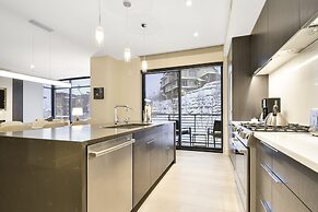 Lift Park City - Canyons Village