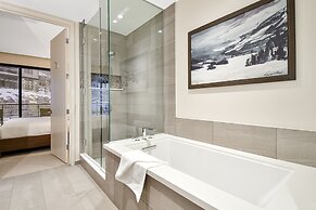 Lift Park City - Canyons Village