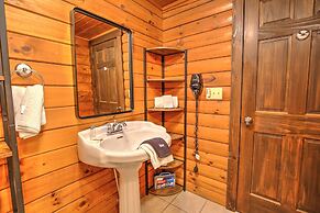 Cricket Hill Lodge & Cabins