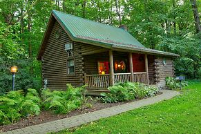 Cricket Hill Lodge & Cabins
