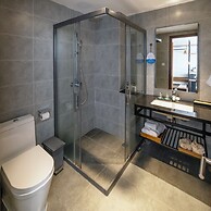 Em Oi Boutique Hotel