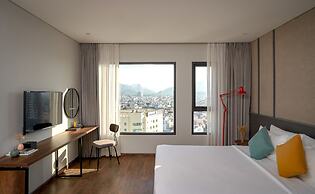 Em Oi Boutique Hotel