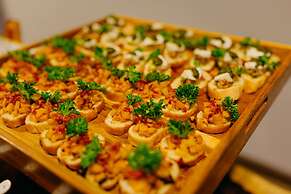 Em Oi Boutique Hotel