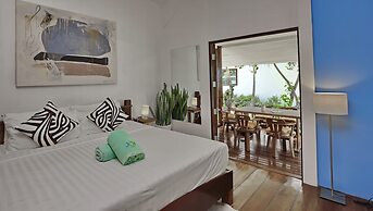Joy Beach Villas