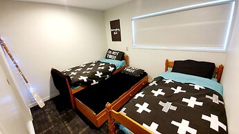 Private 3-Bedroom at CBD Tauranga