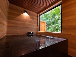 COMOREBI -yufuin onsen gramping-